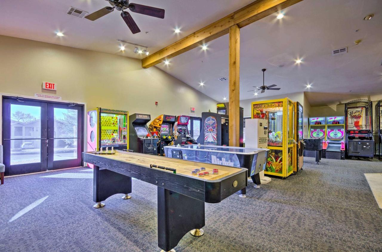 Spacious Condo About 4 Mi From Downtown Branson! ภายนอก รูปภาพ